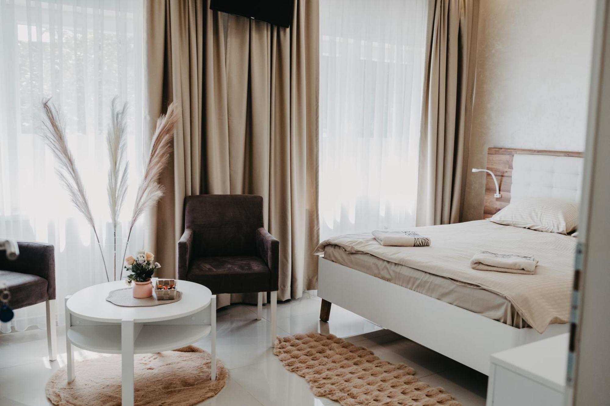 Bed and Breakfast Prenociste Park Modrica Esterno foto
