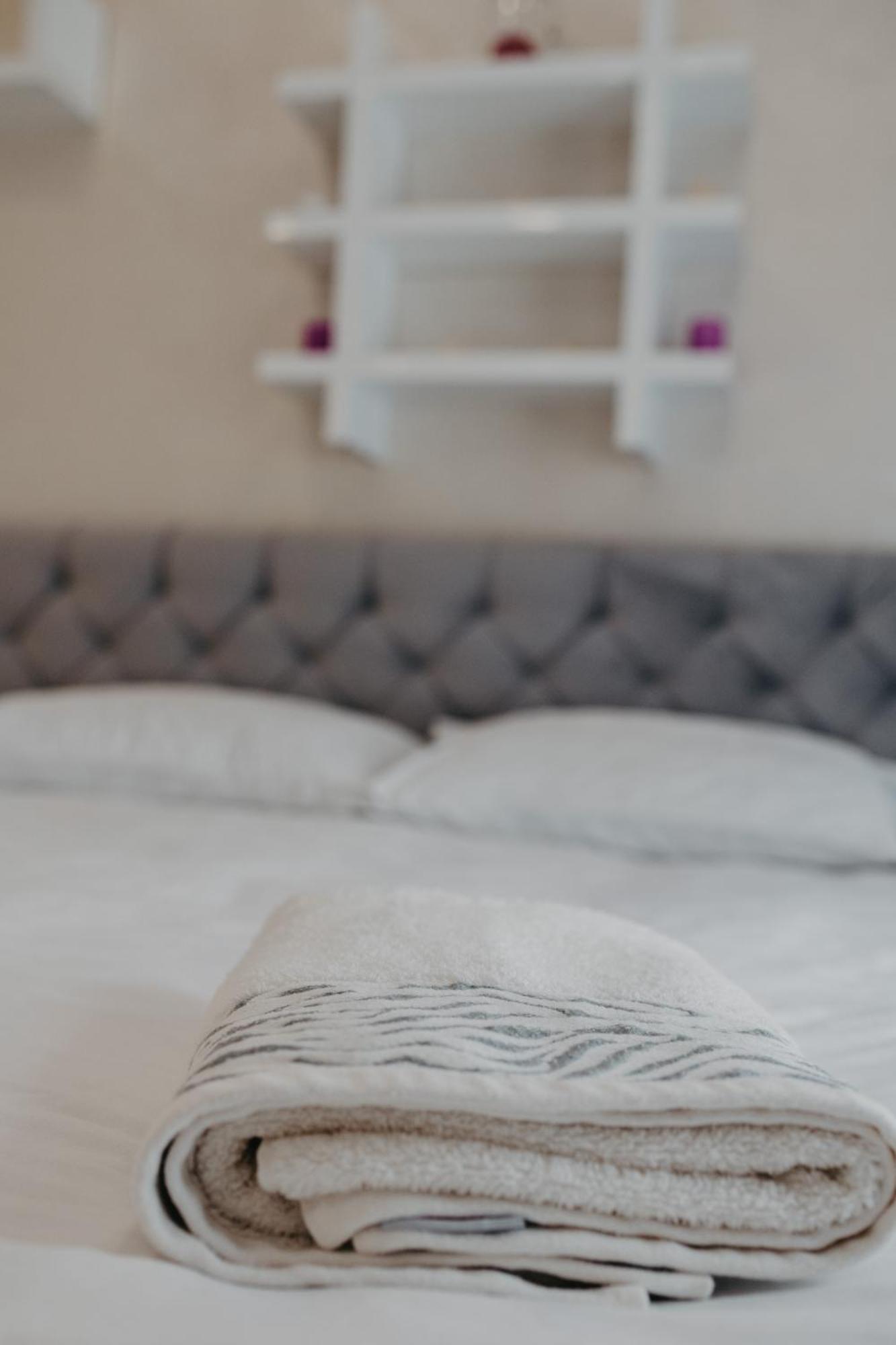 Bed and Breakfast Prenociste Park Modrica Esterno foto