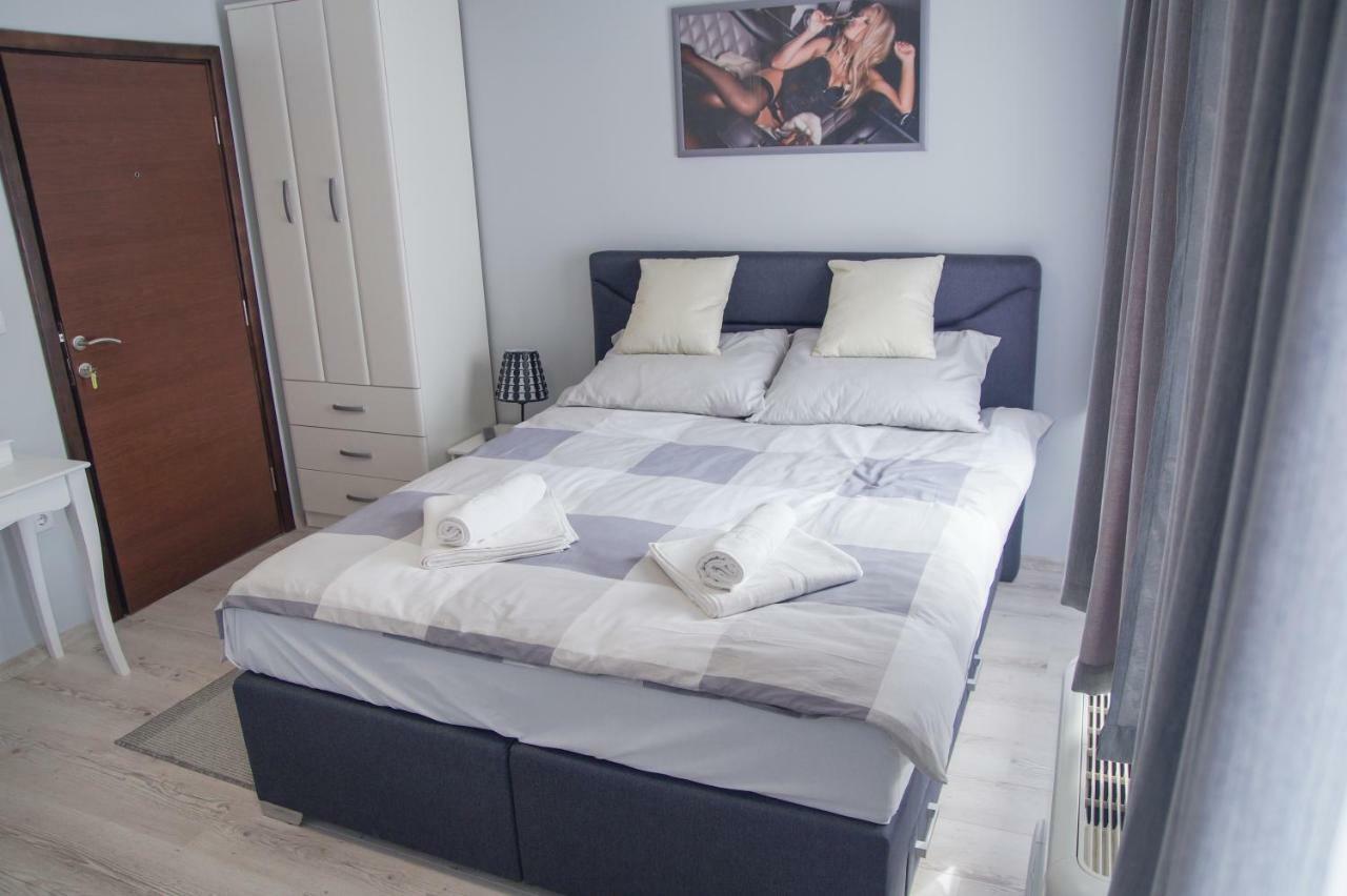 Bed and Breakfast Prenociste Park Modrica Esterno foto